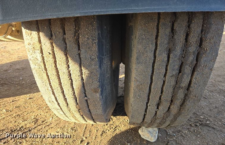 image for item EB1296 1986 Gallaty bottom dump pup trailer