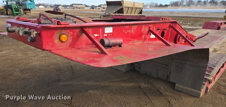 image for item EB1297 2012 Globe Trailer Manufacturing lowboy equipment trailer