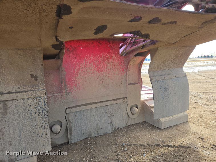 image for item EB1297 2012 Globe Trailer Manufacturing lowboy equipment trailer