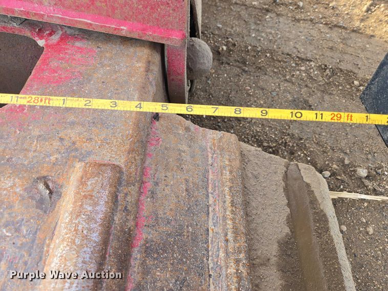 image for item EB1297 2012 Globe Trailer Manufacturing lowboy equipment trailer