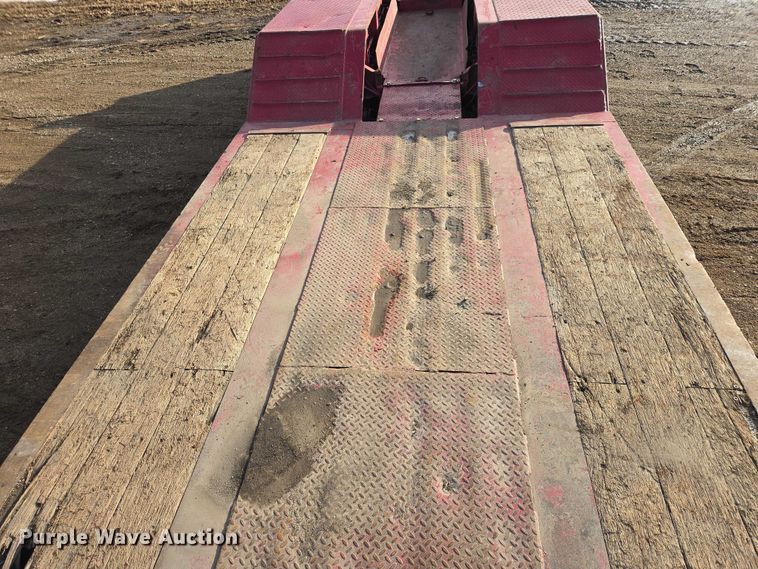 image for item EB1297 2012 Globe Trailer Manufacturing lowboy equipment trailer