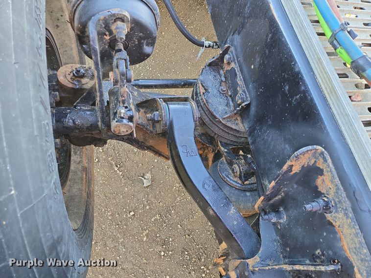 image for item EB1298 2021 Kenworth T800 semi truck