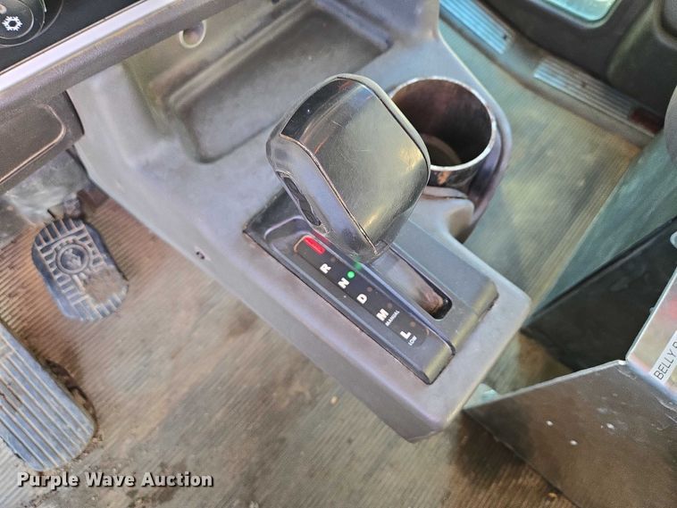 image for item EB1298 2021 Kenworth T800 semi truck