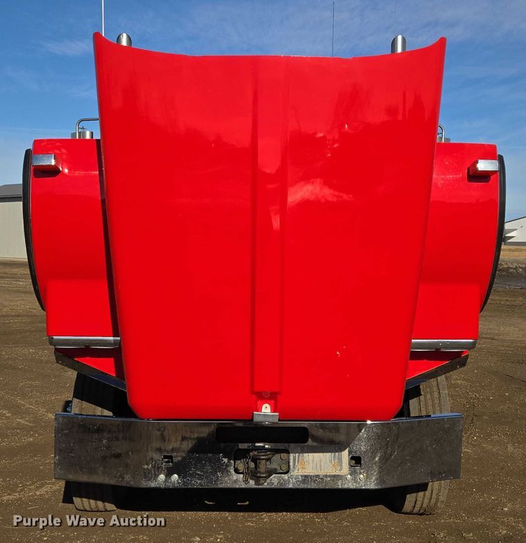 image for item EB1298 2021 Kenworth T800 semi truck