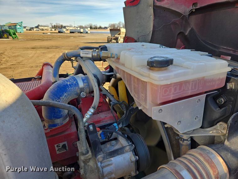 image for item EB1298 2021 Kenworth T800 semi truck