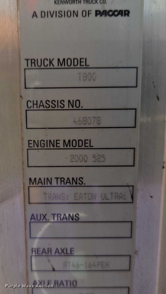 image for item EB1298 2021 Kenworth T800 semi truck