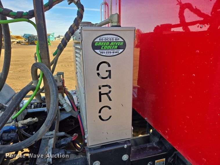 image for item EB1299 2022 Kenworth T800 semi truck