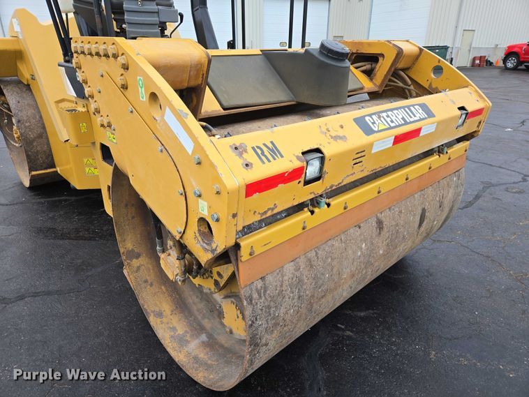 image for item EB1300 2010 Caterpillar CB-64 double drum vibratory roller