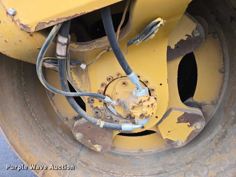 image for item EB1300 2010 Caterpillar CB-64 double drum vibratory roller