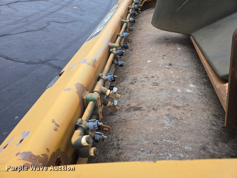 image for item EB1300 2010 Caterpillar CB-64 double drum vibratory roller