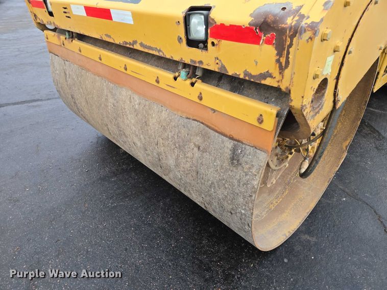 image for item EB1300 2010 Caterpillar CB-64 double drum vibratory roller