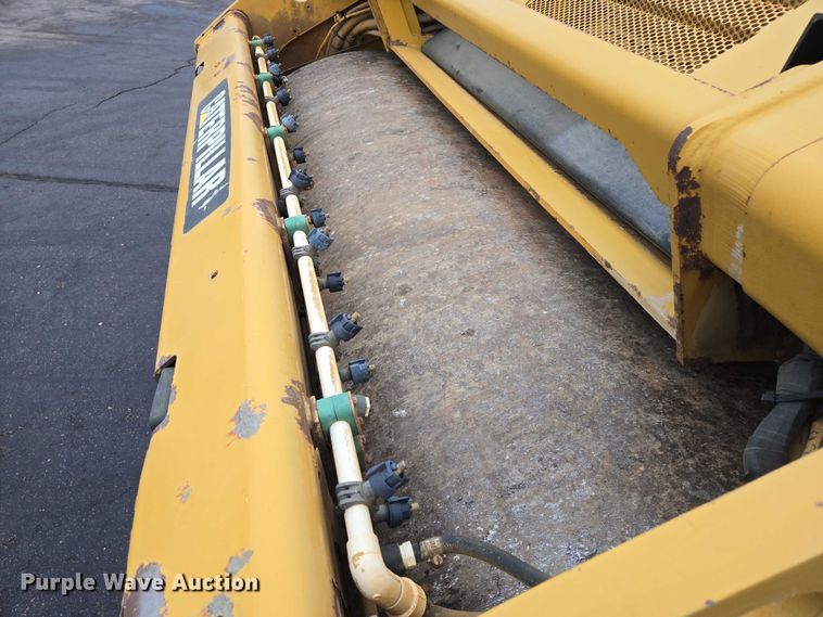 image for item EB1300 2010 Caterpillar CB-64 double drum vibratory roller