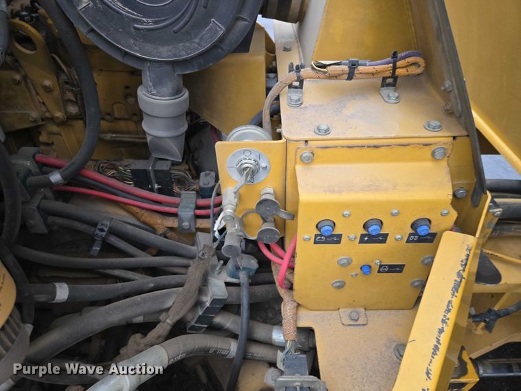 image for item EB1300 2010 Caterpillar CB-64 double drum vibratory roller