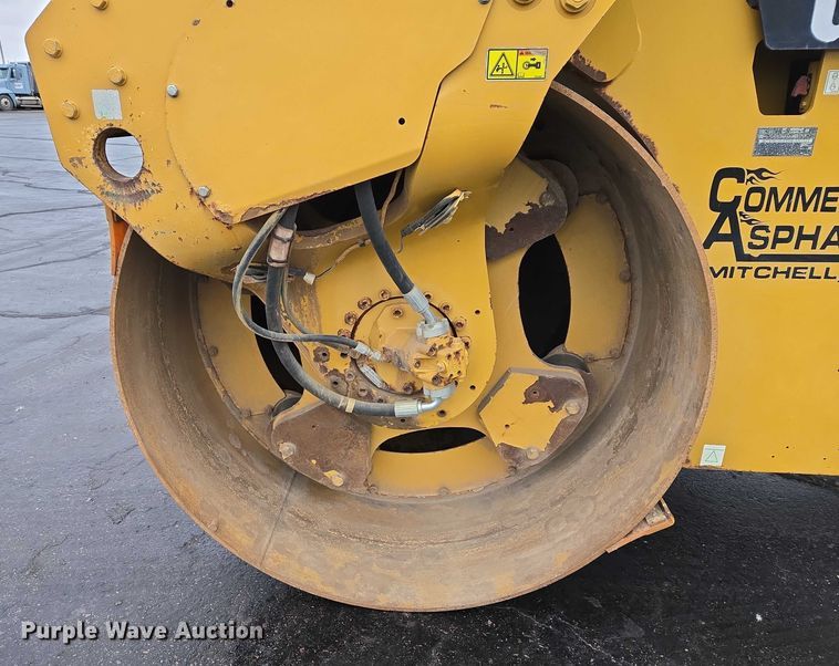 image for item EB1300 2010 Caterpillar CB-64 double drum vibratory roller