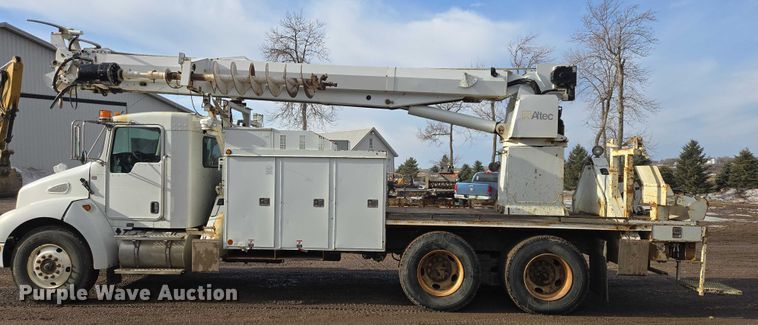 image for item EB1337 Altec D3055ATR digger derrick truck bed