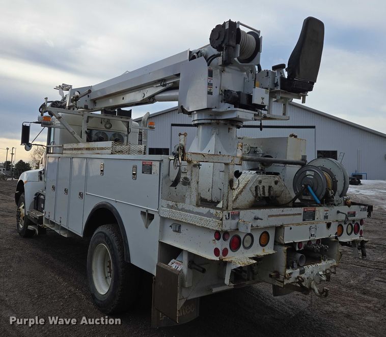 image for item EB1338 Altec DM47TR digger derrick truck bed