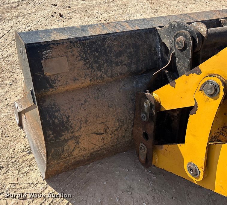 image for item ED2450 2015 Caterpillar 420F2 IT backhoe