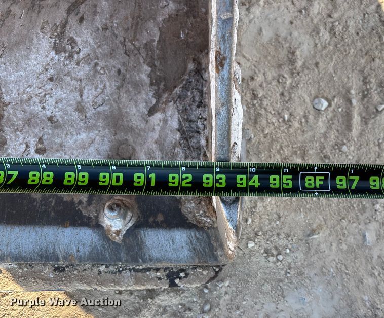 image for item ED2450 2015 Caterpillar 420F2 IT backhoe