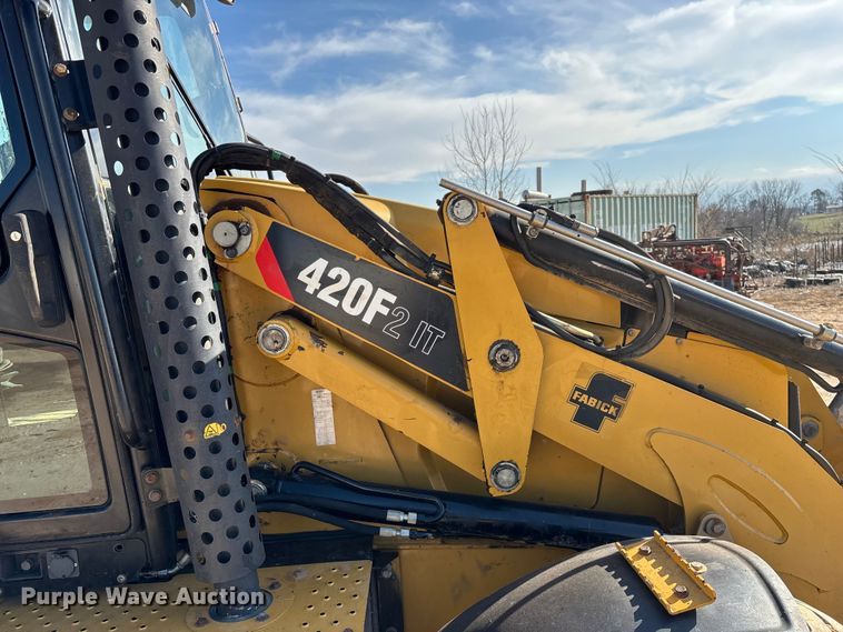 image for item ED2450 2015 Caterpillar 420F2 IT backhoe