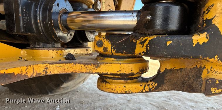 image for item ED2450 2015 Caterpillar 420F2 IT backhoe