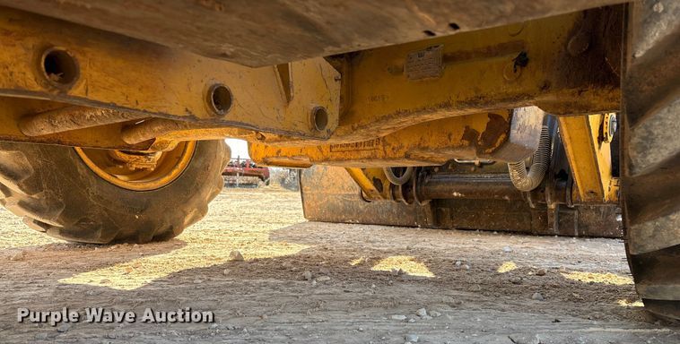 image for item ED2450 2015 Caterpillar 420F2 IT backhoe