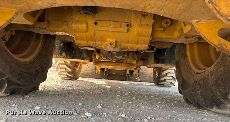 image for item ED2450 2015 Caterpillar 420F2 IT backhoe