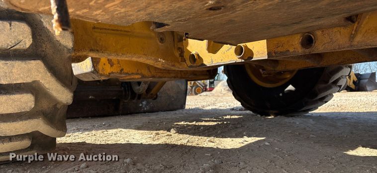 image for item ED2450 2015 Caterpillar 420F2 IT backhoe