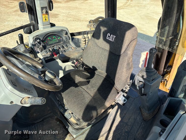 image for item ED2450 2015 Caterpillar 420F2 IT backhoe