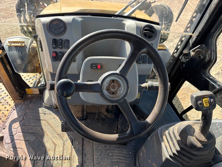 image for item ED2450 2015 Caterpillar 420F2 IT backhoe