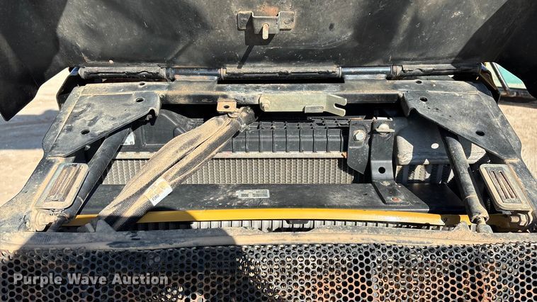 image for item ED2450 2015 Caterpillar 420F2 IT backhoe