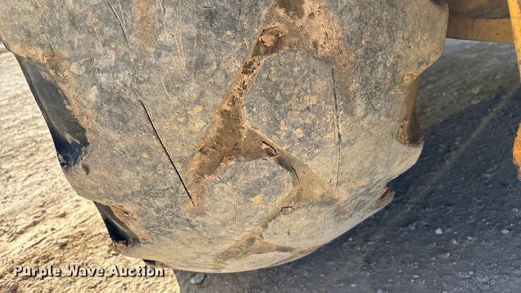 image for item ED2450 2015 Caterpillar 420F2 IT backhoe