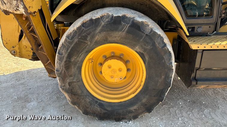 image for item ED2450 2015 Caterpillar 420F2 IT backhoe