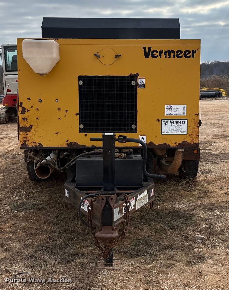 image for item ED2451 2011 Vermeer V500LE-HD vacuum excavator