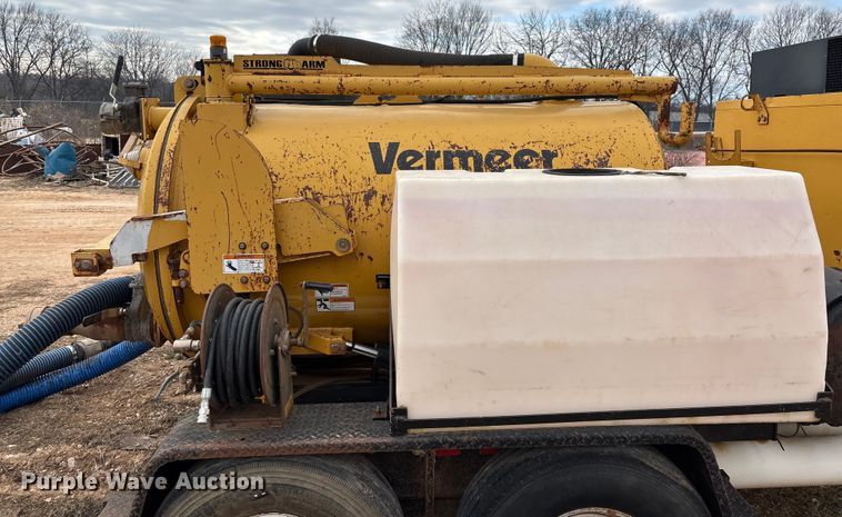 image for item ED2451 2011 Vermeer V500LE-HD vacuum excavator