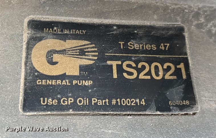 image for item ED2451 2011 Vermeer V500LE-HD vacuum excavator