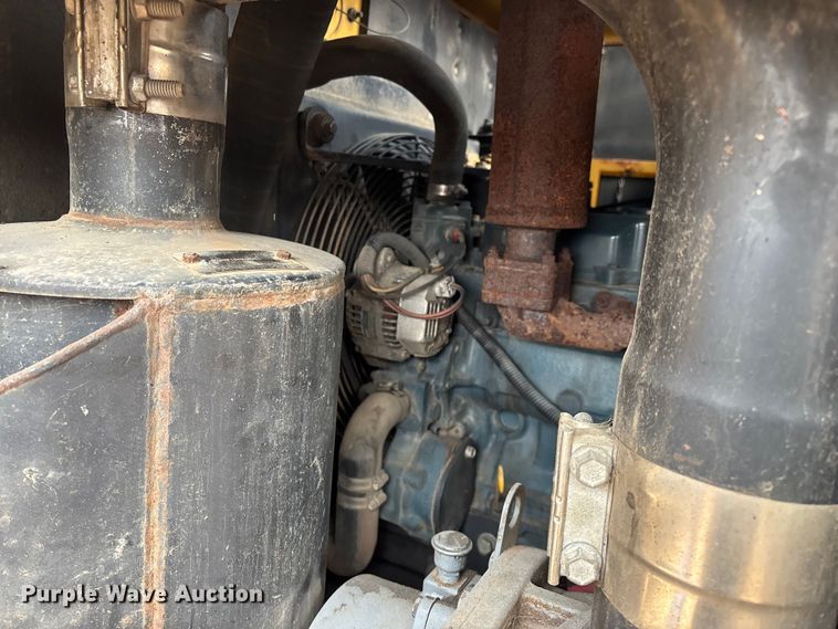 image for item ED2451 2011 Vermeer V500LE-HD vacuum excavator