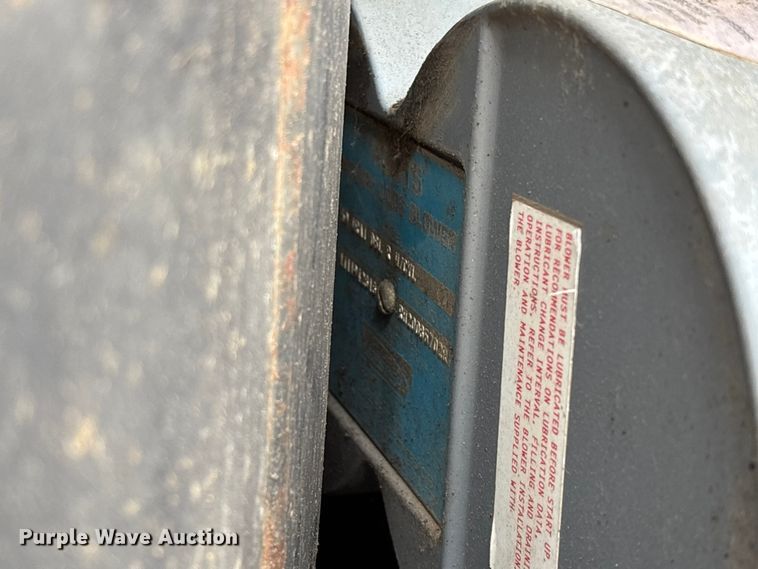 image for item ED2451 2011 Vermeer V500LE-HD vacuum excavator