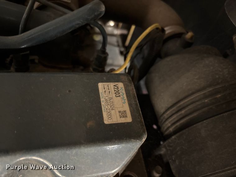 image for item ED2451 2011 Vermeer V500LE-HD vacuum excavator