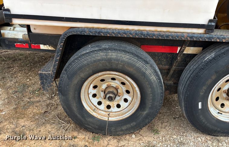 image for item ED2451 2011 Vermeer V500LE-HD vacuum excavator