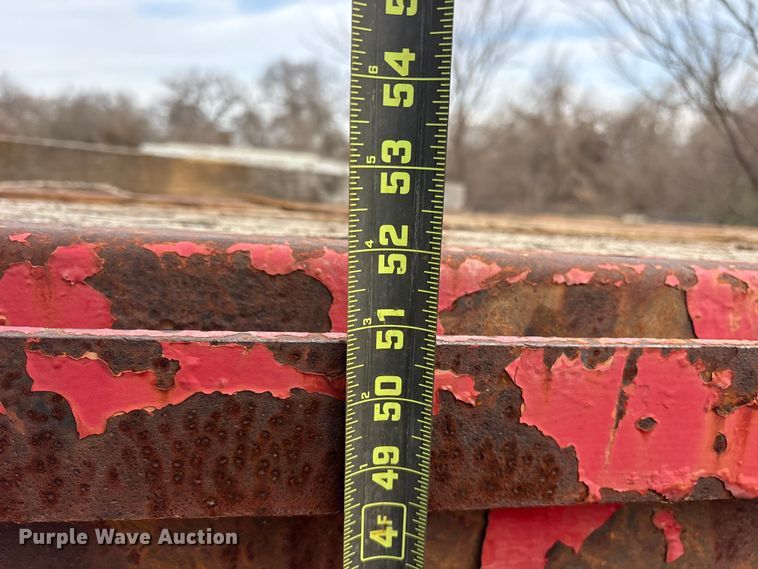 image for item EE0088 1980 Nabors flatbed trailer