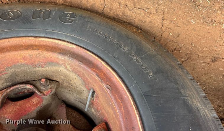 image for item EE0088 1980 Nabors flatbed trailer