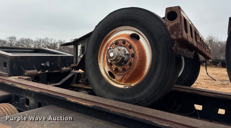 image for item EE0095 1984 Siebert lowboy equipment trailer