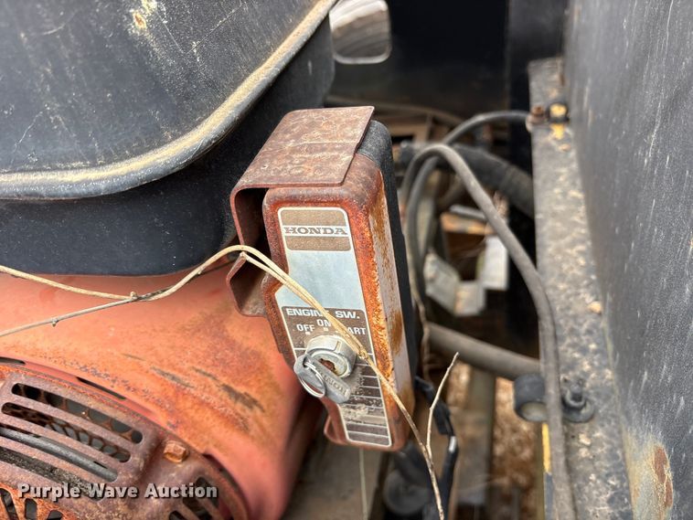 image for item EE0095 1984 Siebert lowboy equipment trailer