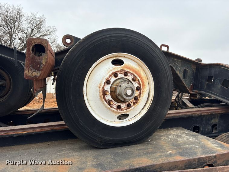 image for item EE0095 1984 Siebert lowboy equipment trailer