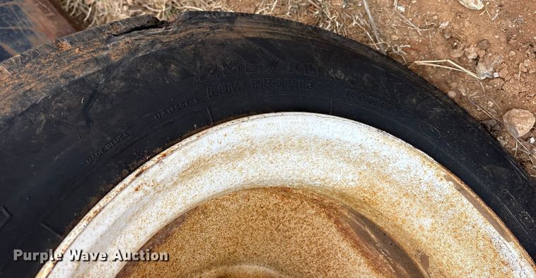 image for item EE0095 1984 Siebert lowboy equipment trailer