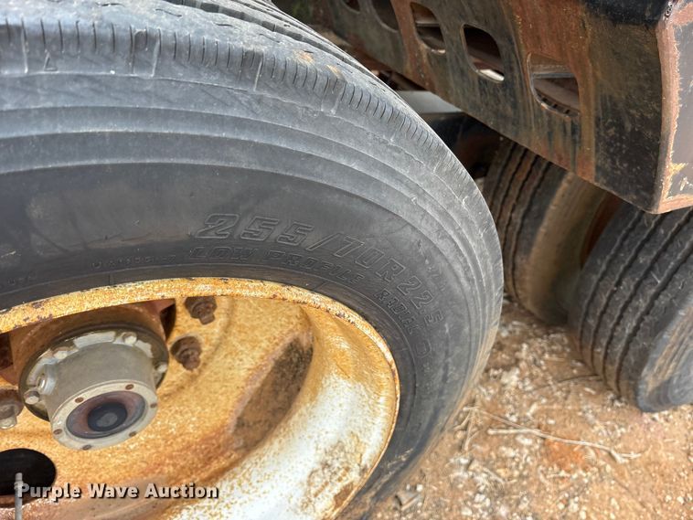 image for item EE0095 1984 Siebert lowboy equipment trailer