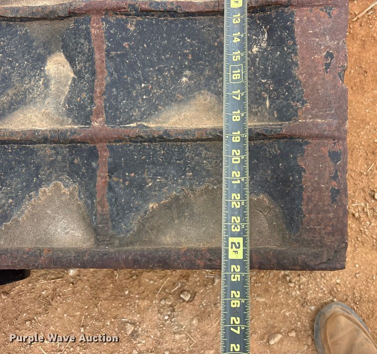 image for item EE0096 1984 Siebert 60T16WDDEX lowboy equipment trailer