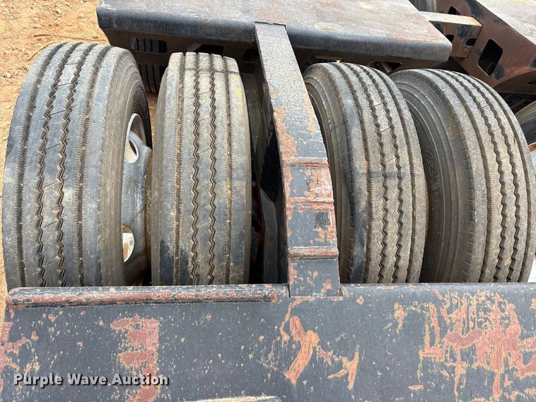 image for item EE0096 1984 Siebert 60T16WDDEX lowboy equipment trailer