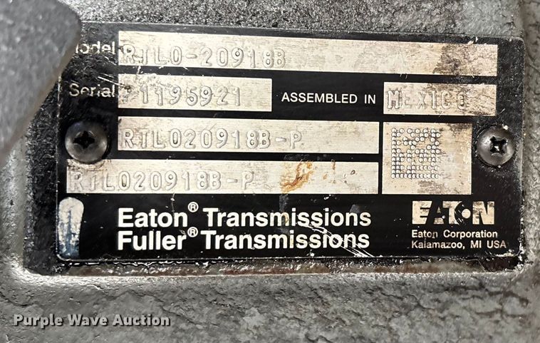 image for item EE1388 2013 Kenworth T800 