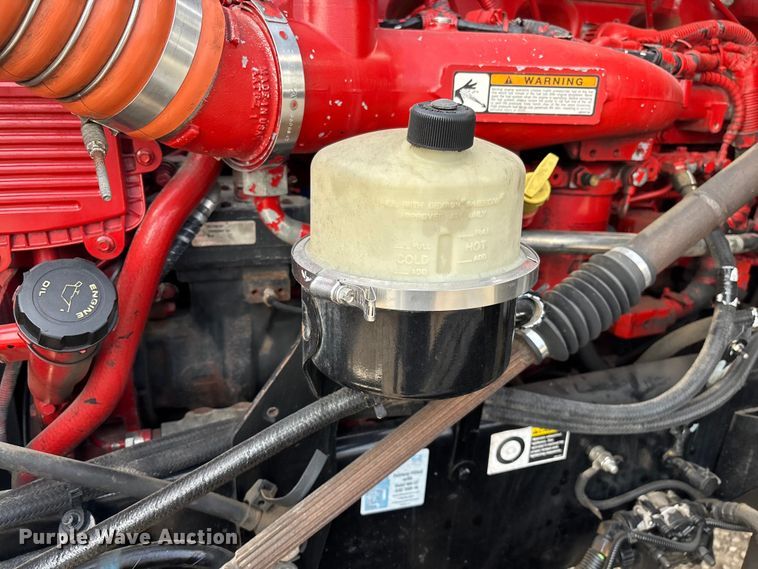 image for item EE1388 2013 Kenworth T800 